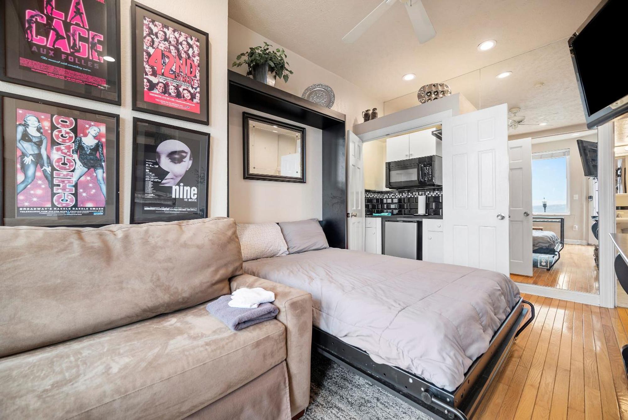 דירות Charming Studio-Panoramic View-Your Pittsburgh Sanctuary מראה חיצוני תמונה